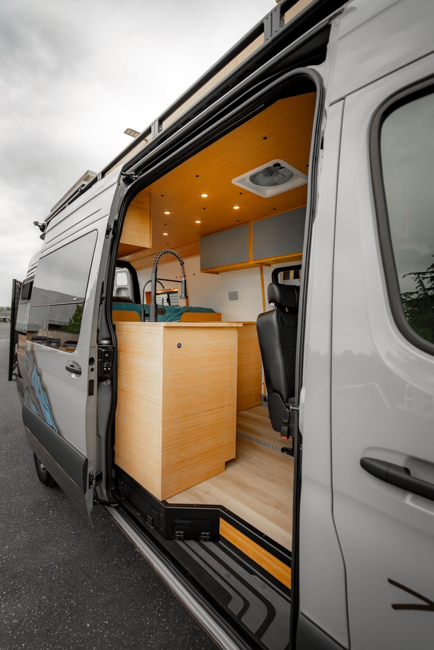 The Adventurebumss Shop Van