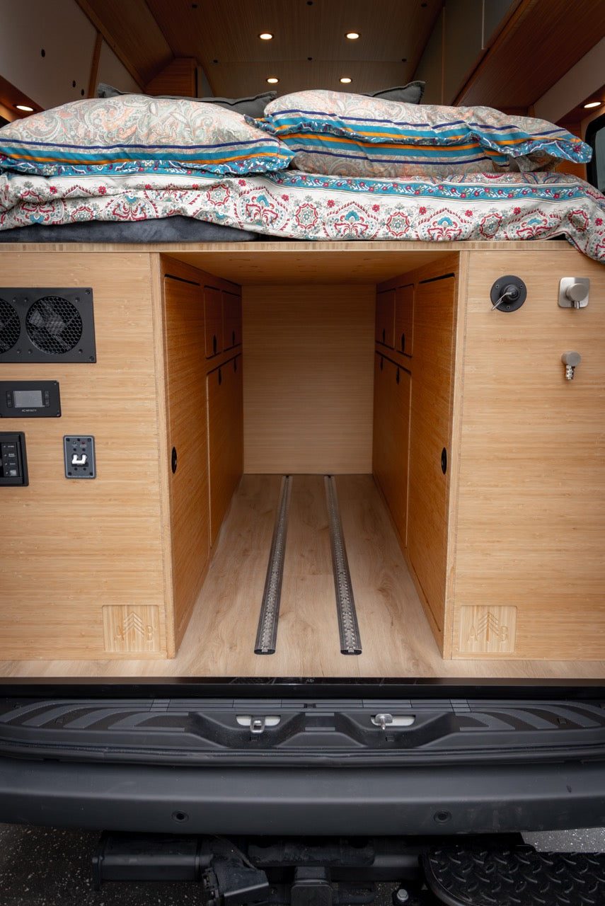 The Adventurebumss Shop Van