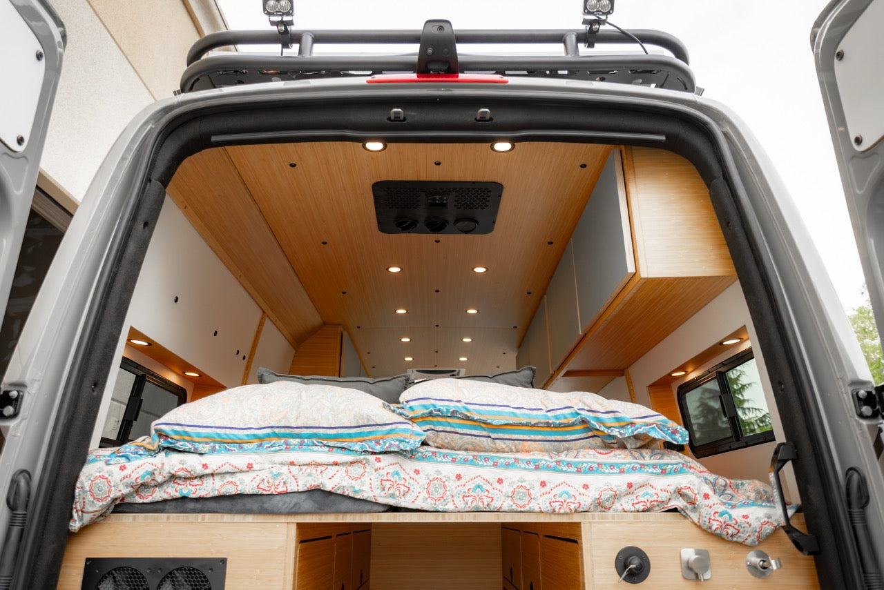 The Adventurebumss Shop Van