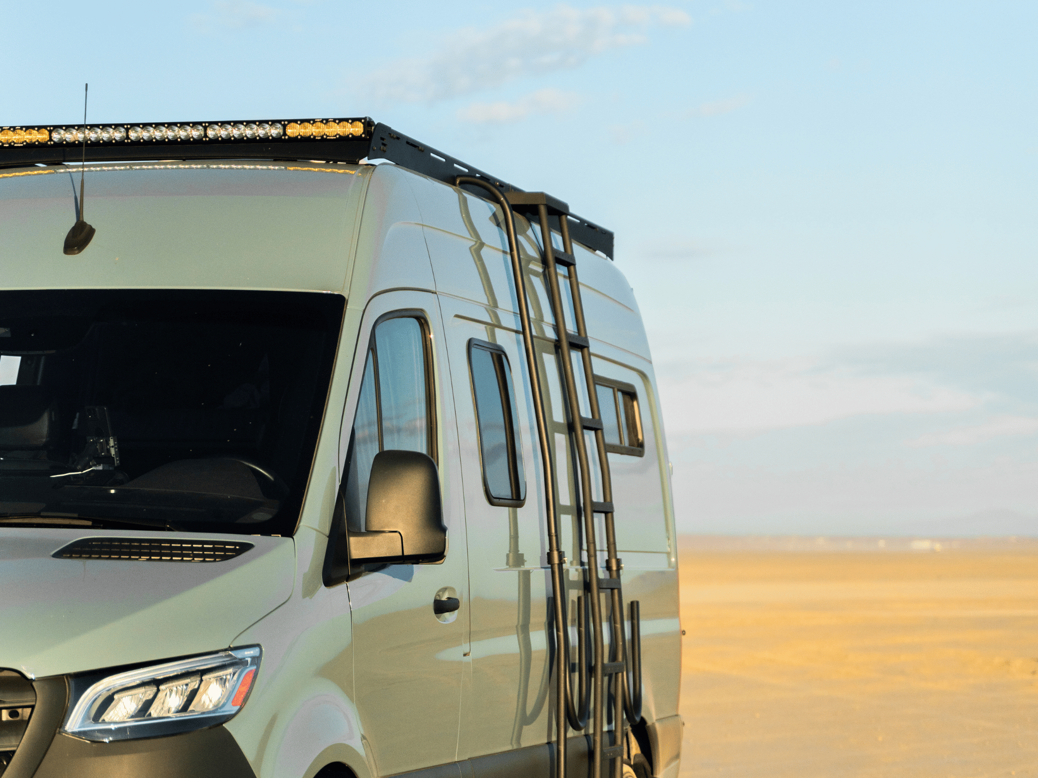 SPRINTER 144" HIGH ROOF STEALTH 2.0 ROOF RACK